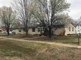 307 South Pne, Howard, KS 67349
