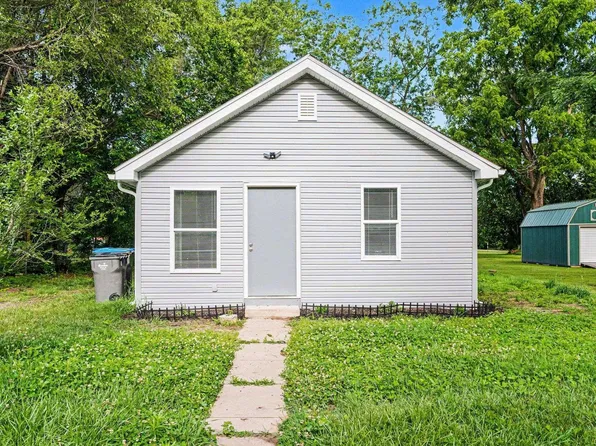 56527 Shore Ave, Elkhart, IN 46516