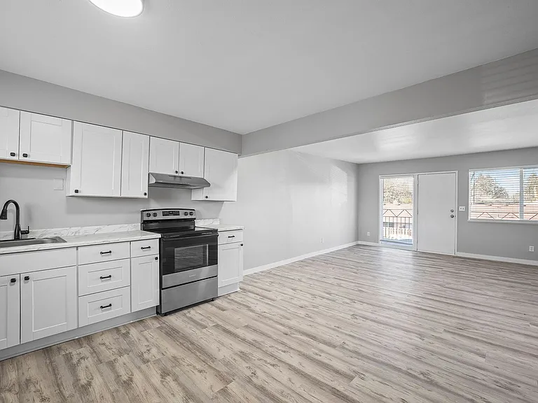 Eastside Village Apartments — Photo 63