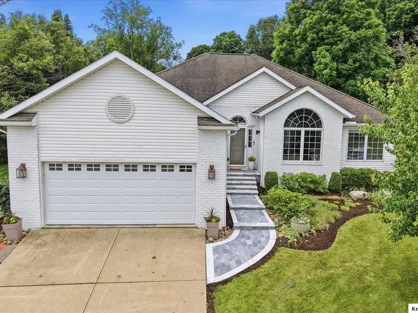 53 Woodlake Trl, Mount Vernon, OH 43050