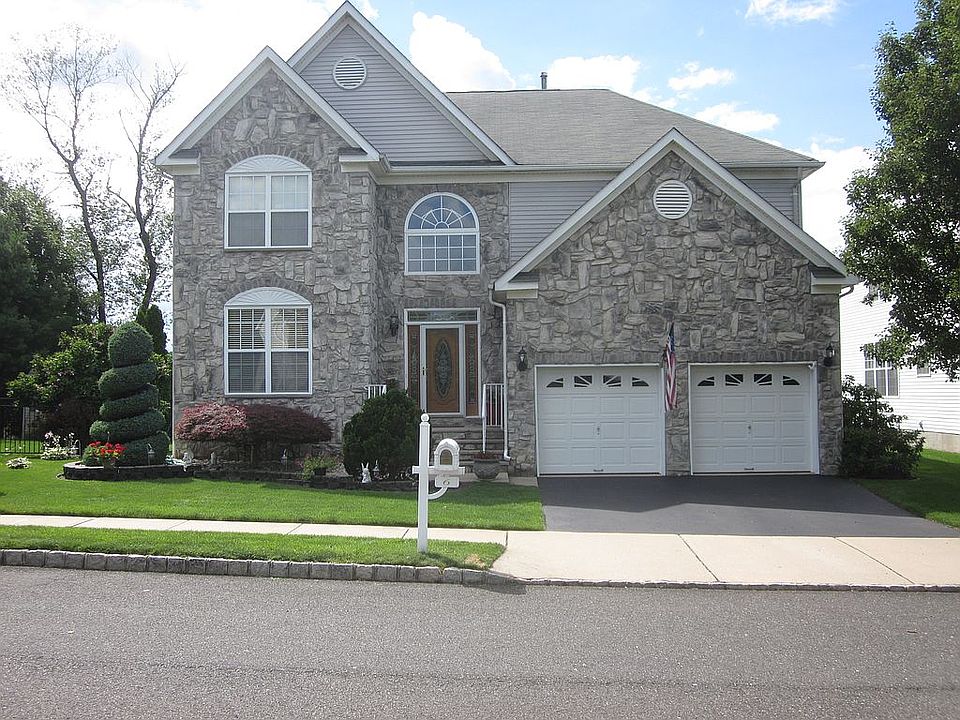 6 Seminole Ct. Monroe TWP NJ