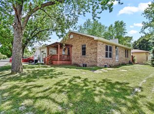 950 E Patton St, Paxton, IL 60957