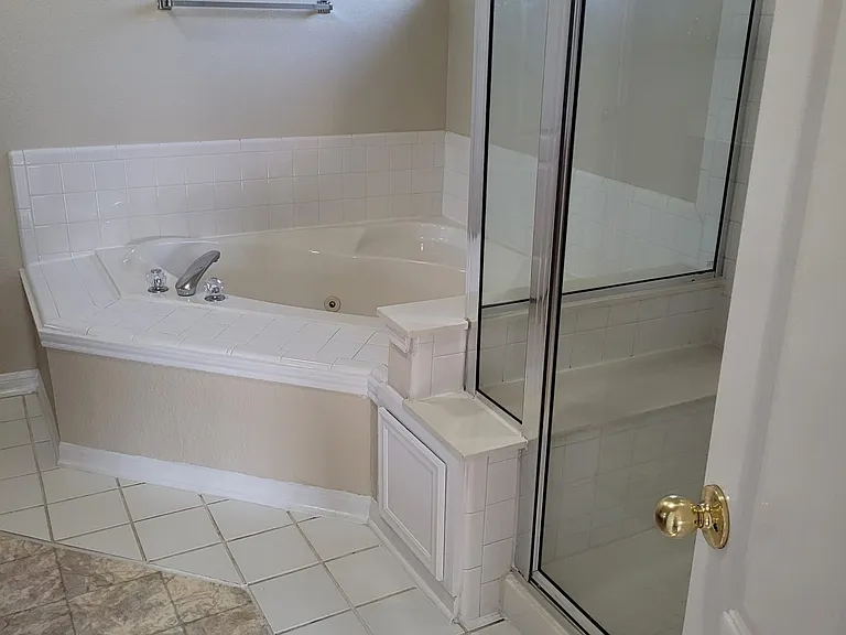 3733 Eagles Nest St — Photo 24