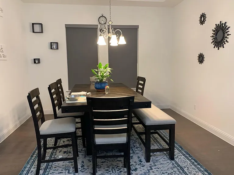 813 Palamos Dr — Photo 11