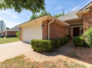 717 Old Bugle Rd, Edmond, OK 73003