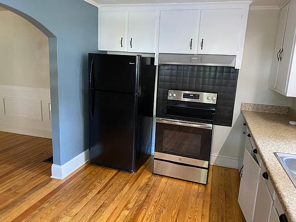 kitchen stove and refrigerator