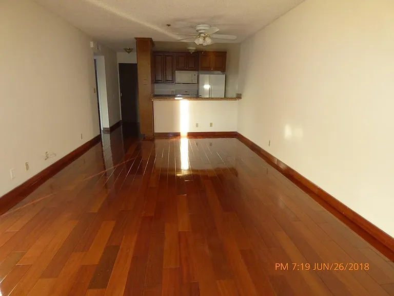 Westwood Concord — Photo 15