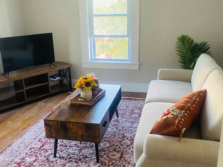 12 Essex St #14-L — Photo 9