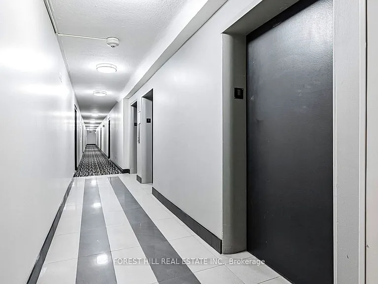 35 Esterbrooke Ave #209 — Photo 12