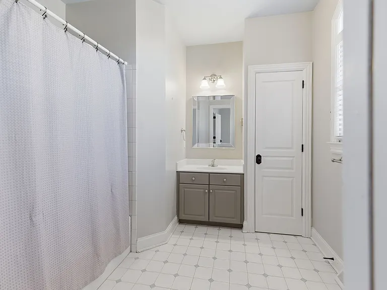 710 Ashley Run — Photo 20