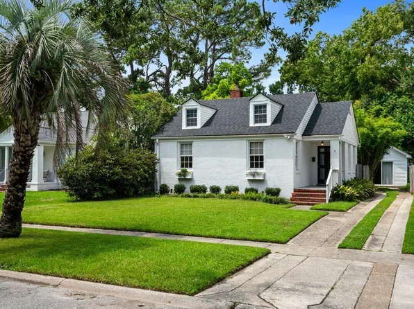 17 Timmerman Dr, Charleston, SC 29407