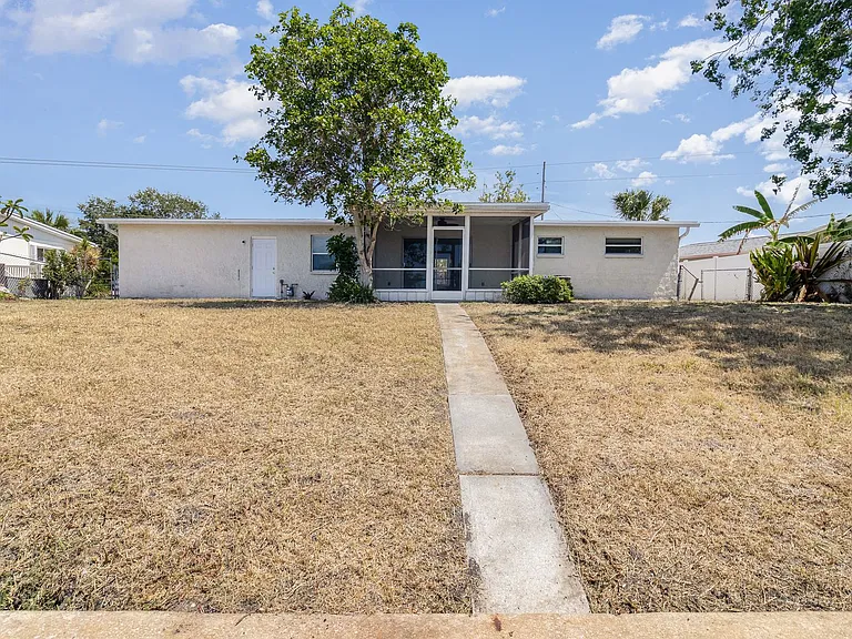 205 Trinidad Dr — Photo 23