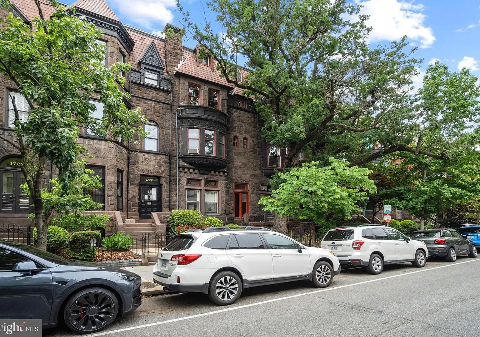 Dupont Circle Spacious Studio W/All Energy Utilities Included! — Photo 1