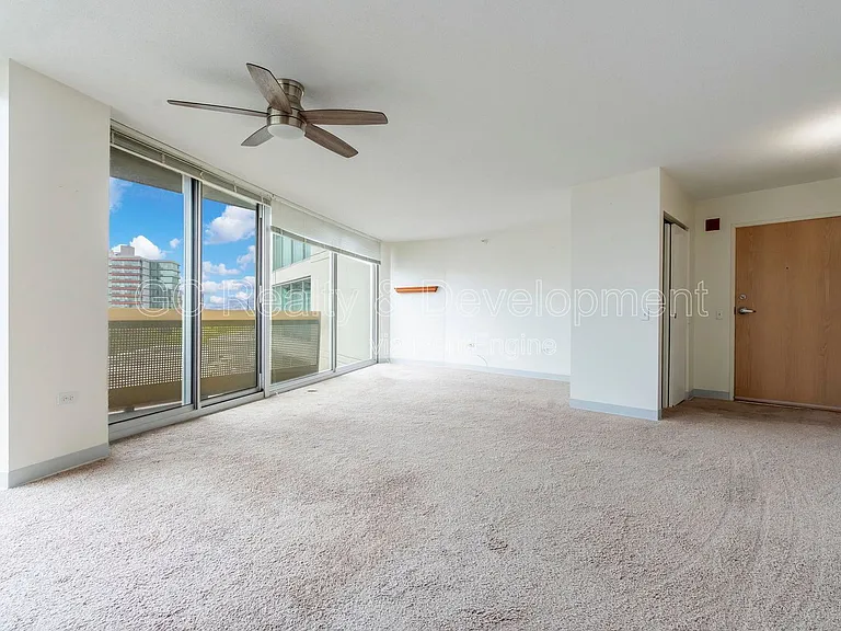 1720 Maple Ave #820 — Photo 7