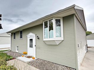 2851 29th Ct S, La Crosse, WI 54601