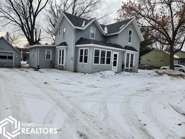 113 E Congress St, Nora Springs, IA 50458