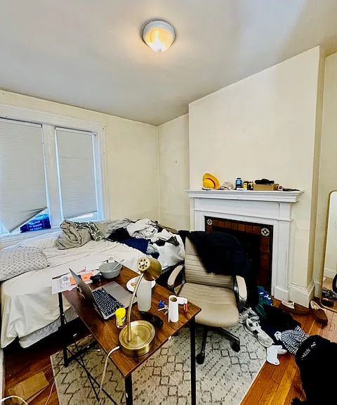 72 Egmont St #3 — Photo 4