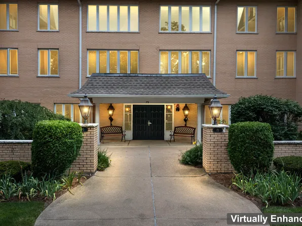75 6th Ave APT 107, La Grange, IL 60525