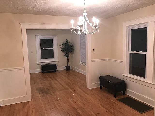 1st image of 418 Church St