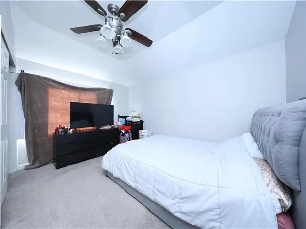 20a Buel Avenue image 12 of 30