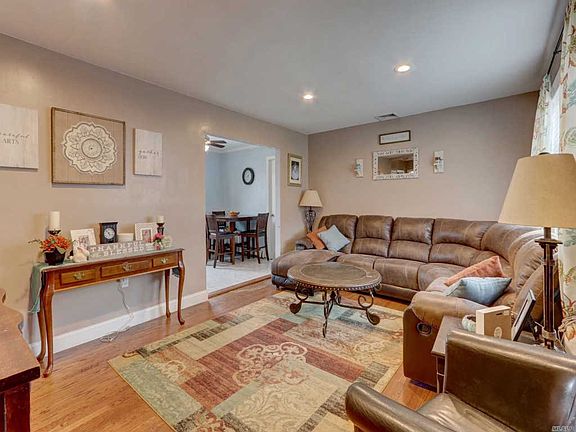 3rd image of 73 Cedar Dr