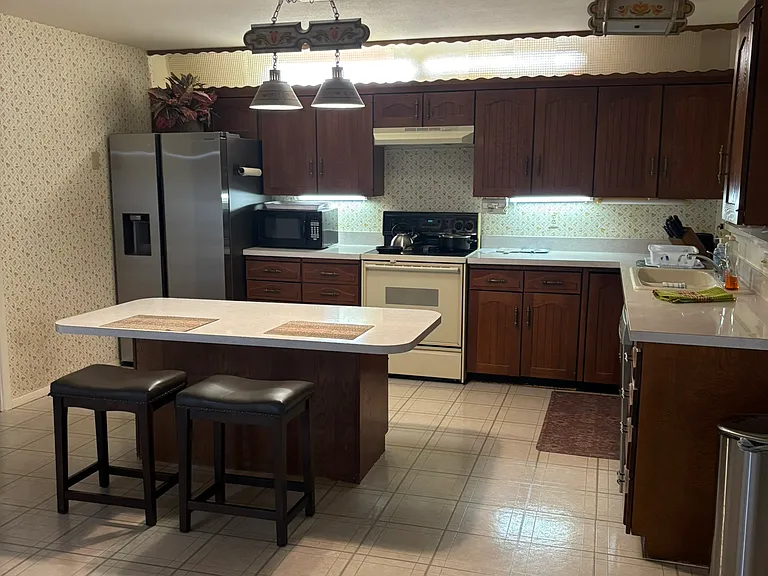 1513 Live Oak Pl — Photo 3