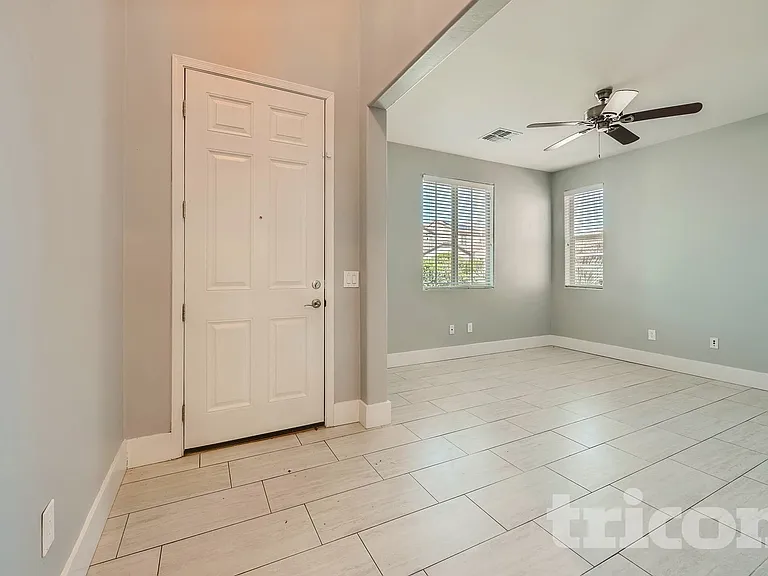 678 S Desert Haven Rd — Photo 24