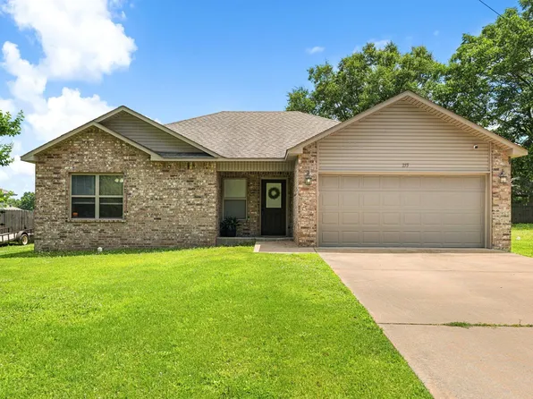 253 Brewer St, Ward, AR 72176