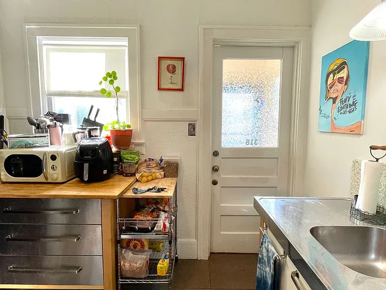 914 N Bishop Ave — Photo 8