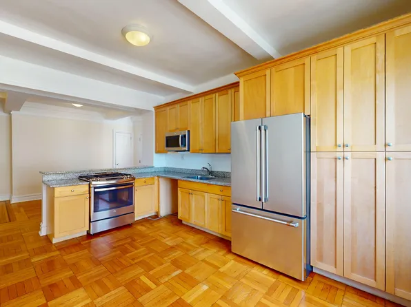 115 East 92nd Street image 1 of 23