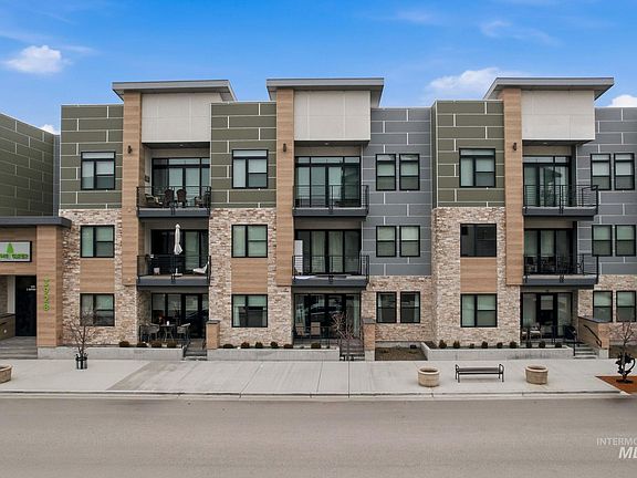 3rd image of 3928 E Haystack St #107