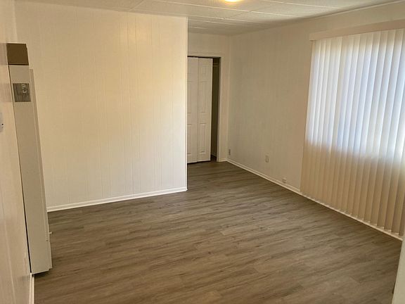 Living Area 12 x 20 across from kitchen