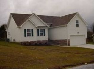 108 Saddlecreek Cir, Dickson, TN 37055