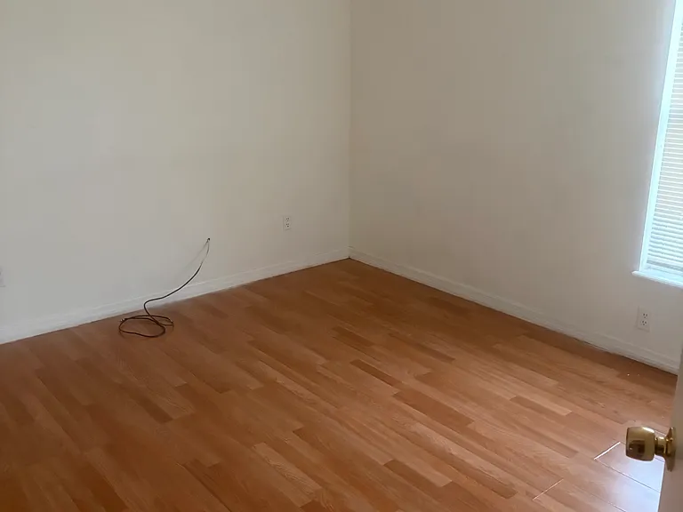 3210 Saint Augustine Ct — Photo 14