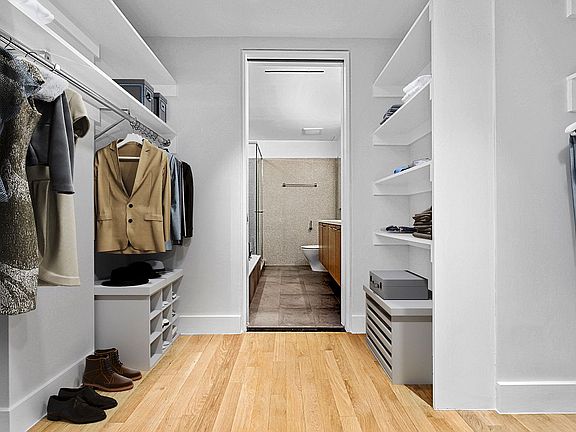 5th image of 210 W 96th St #1