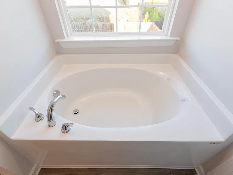 5105 Heathbrook Dr — Photo 21