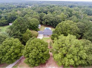 313 Skyview Dr, Catawba, SC 29704