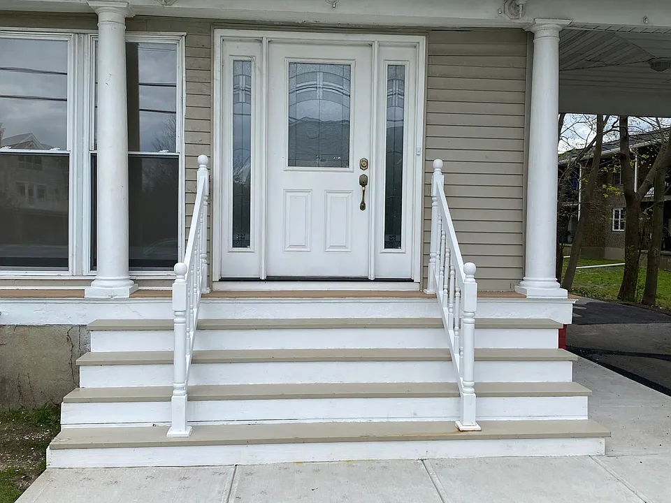 116 Morris Ave #1