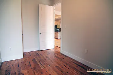 Rented by aptsandlofts.com