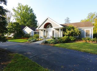 8755 Old Indian Hill Rd, Cincinnati, OH 45243