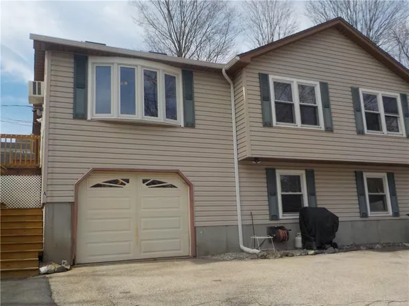 112 Bouvier Ave #A, Lincoln, RI 02865