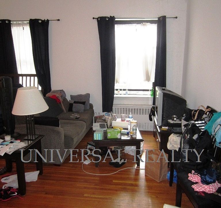 1st image of 221 E 11th St APT 3D