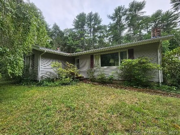 180 Pendleton Hill Road, Voluntown, CT 06384