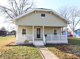 212 W Davidson Ave, Chaffee, MO 63740