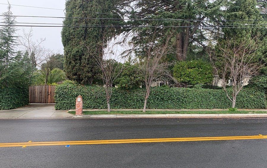 1st image of 15385 National Ave