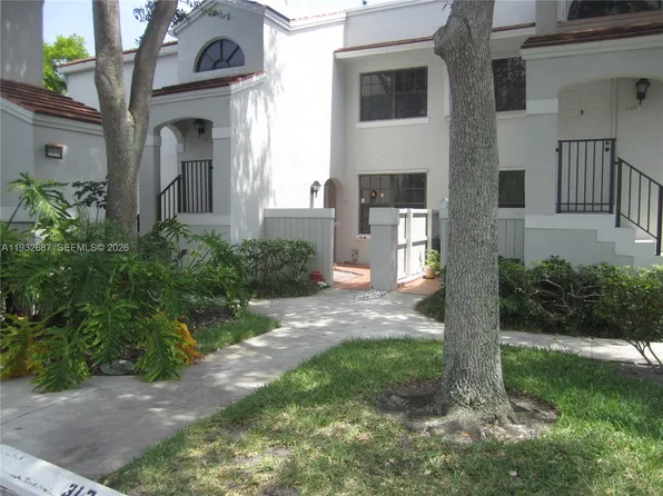 11989 NW 11th St #11989, Hollywood, FL 33026