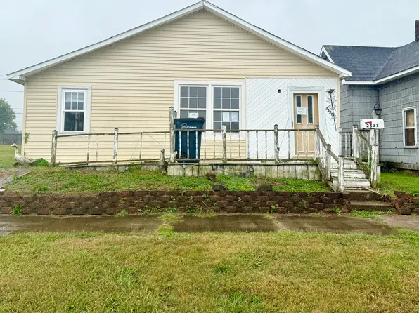 2521 S A St, Elwood, IN 46036
