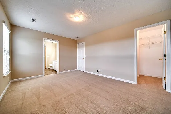 102 Wagon Ct — Photo 30