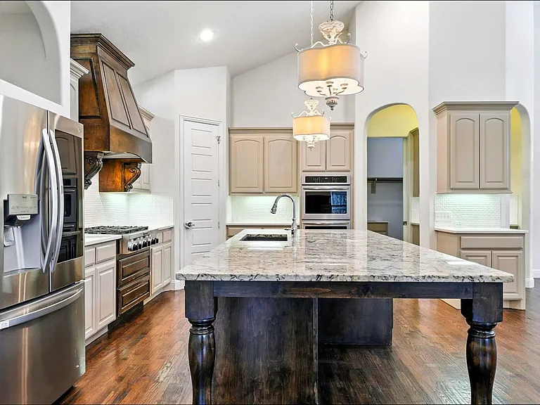 1733 Adalina Dr — Photo 21