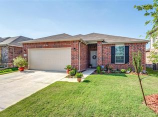 2441 Bermont Red Ln, Fort Worth, TX 76131